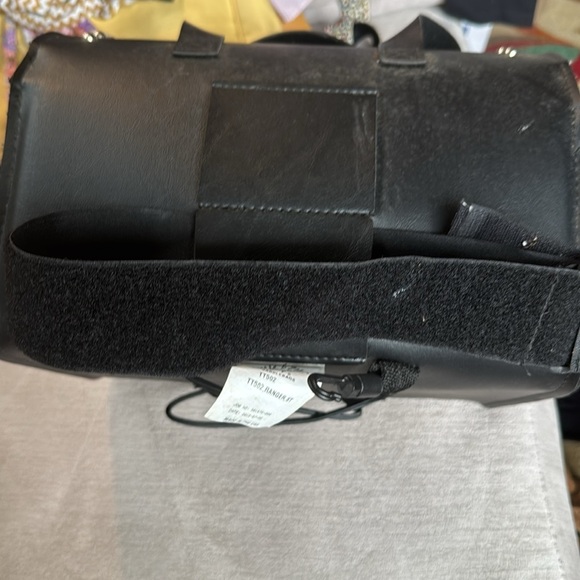 Willie & Max Black Magic Sissy Bar Bag Motorcycle Riding Biker Saddlebag - Picture 12 of 12